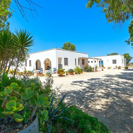 Kır Evi Masseria Terra D'otranto *