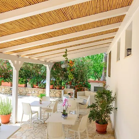 Masseria Terra D'otranto * Отранто